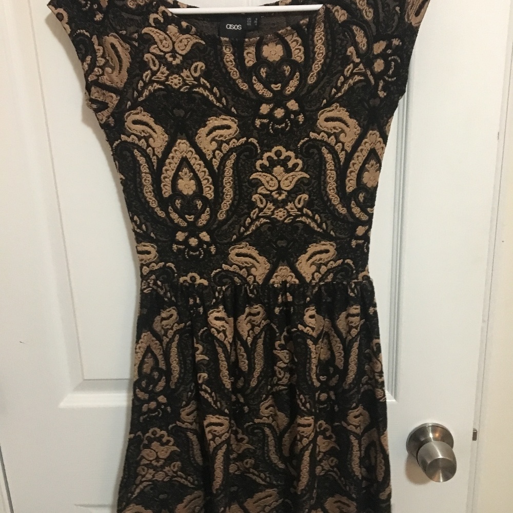 SOLD 💥 ASOS Jaquard A-Line Dress